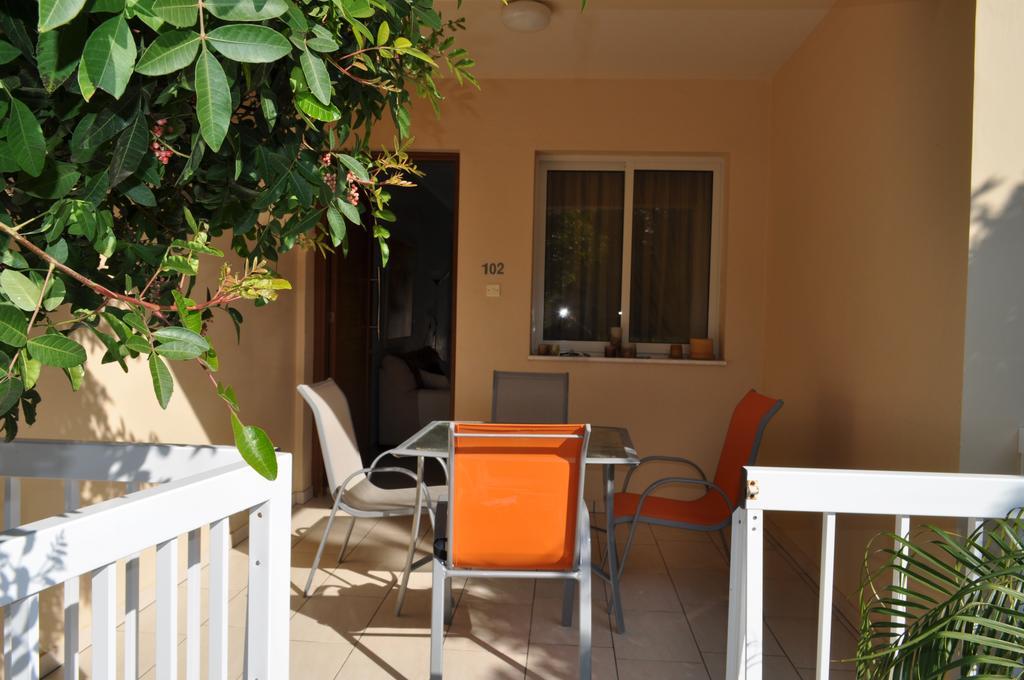 Sunset Garden Villa Перволія Екстер'єр фото