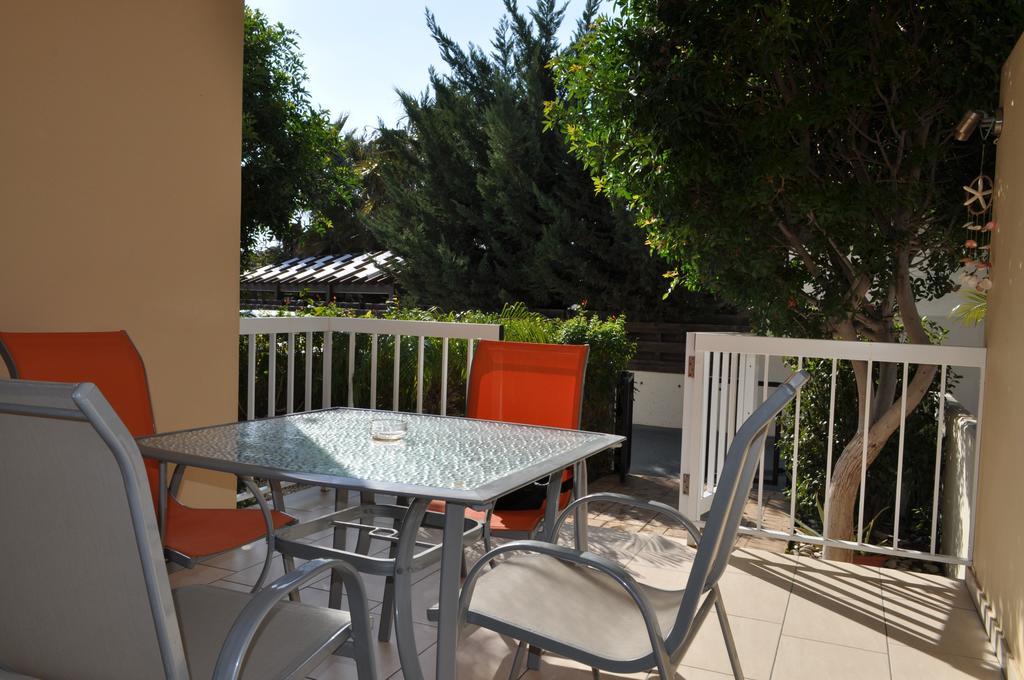 Sunset Garden Villa Перволія Екстер'єр фото